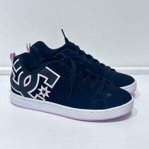 DC Women’s Court Graffik Sneakers Black White Pink Size 6 Skate Shoes